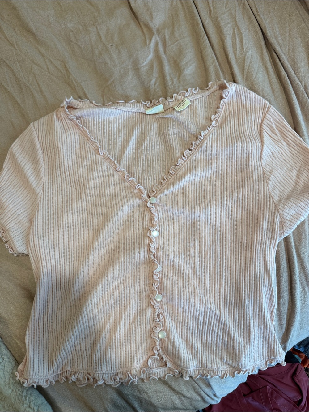 Levi's Light Pink Ruffle-Trim Button Ribbed Top